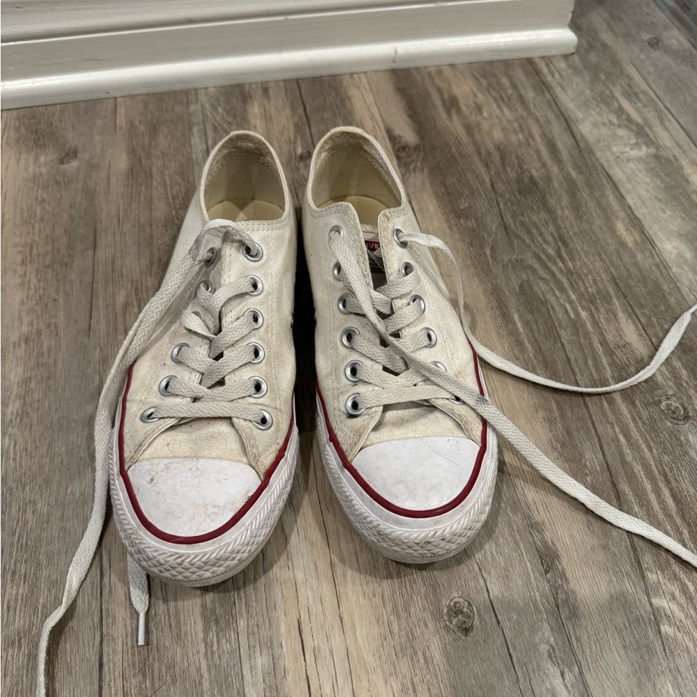 White converse